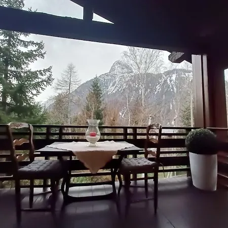 Ai Piedi Del Monte Bianco Apartament *